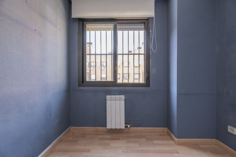 Metal Border Installation