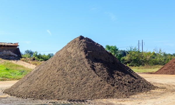 Bulk Topsoil Delivery in Hattiesburg