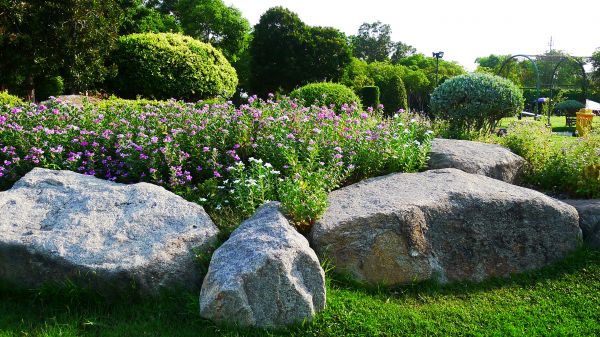 Boulder Landscaping in Hattiesburg