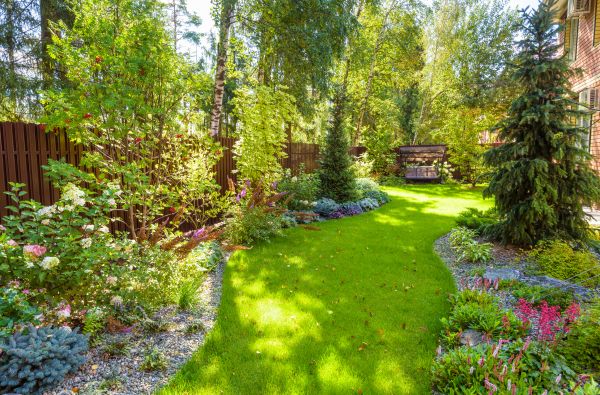 Monthly Garden Maintenance in Hattiesburg