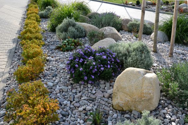 Decorative Rock Installation in Hattiesburg