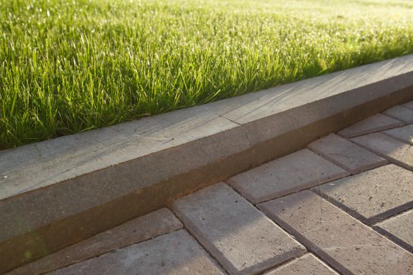 Lawn Edging Replacement in Hattiesburg