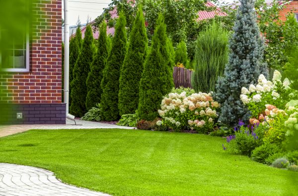 Spring Landscaping in Hattiesburg
