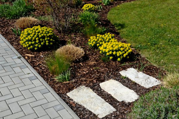 Garden Mulch Installation in Hattiesburg