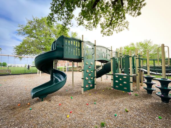 Playground Mulch Service in Hattiesburg